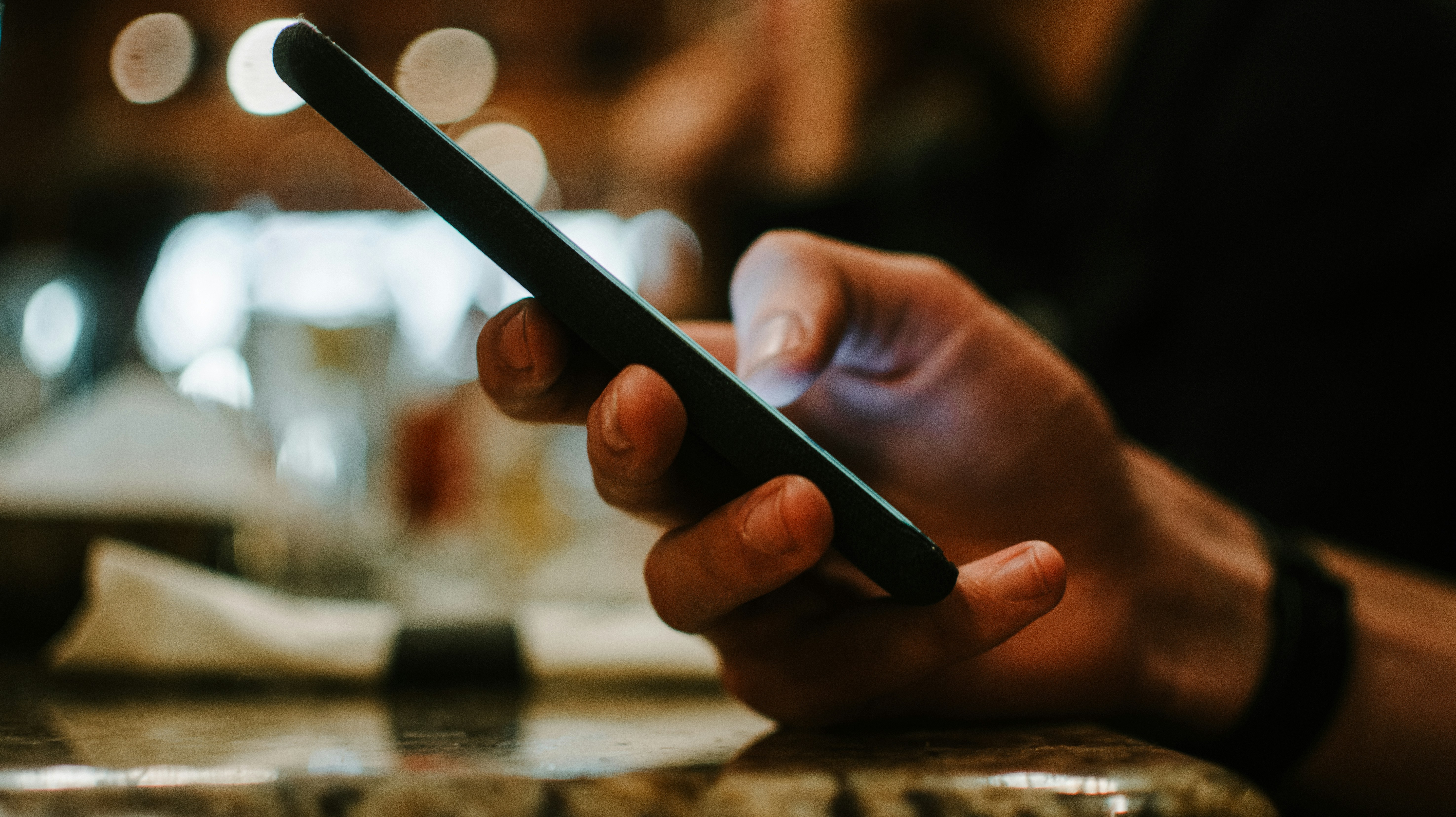 How SMS Marketing is Revolutionising Customer Engagement Across Different Industries